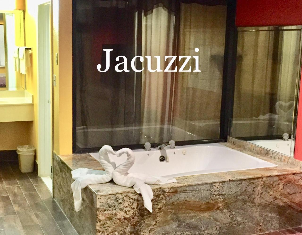 Luxury Inn Channelview Dış mekan fotoğraf